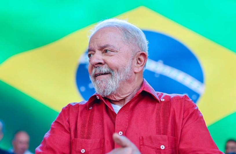 Luiz Inácio Lula da Silva é eleito, Lula eleito, Lula é eleito, Lula eleito presidente do Brasil, Lula presidente do Brasil