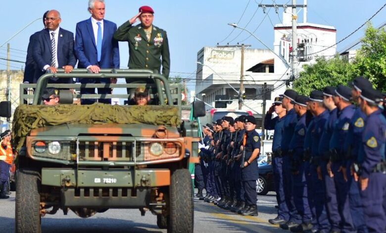 desfile cívico-militar, aniversário de Goiânia, desfile cívico-militar Goiânia, desfile cívico-militar aniversário de Goiânia, desfile cívico-militar 24 de Outubro