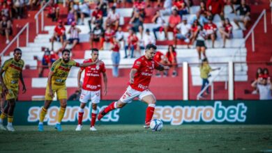 Vila Nova, Brusque, Vila Nova empata em 2 a 2 com o Brusque, Vila Nova com o Brusque, Vila Nova Brusque