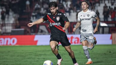 Atlético-GO, Atlético-MG, Atlético Goianiense, Atlético Mineiro, Atlético-GO e Atlético-MG