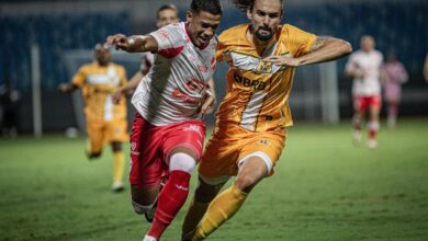 Vila Nova, Vila Nova perde para o Brasiliense, Brasiliense, Vila Nova e Brasiliense, Vila Nova x Brasiliense