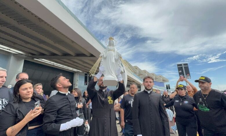 Totus Tuus 2025, imagem de Nossa Senhora das Graças chega a Goiânia, imagem de Nossa Senhora das Graças Goiânia, imagem de Nossa Senhora das Graças, imagem de Nossa Senhora das Graças Totus Tuus Goiânia