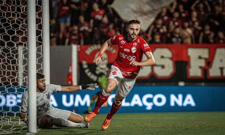 Vila Nova, Vila Nova vence o Athletico-PR, Vila Nova x Athletico-PR, Athletico Paranaense, Vila Nova Athletico PR
