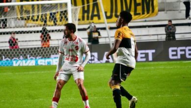 Vila Nova, Vila Nova perde para o Criciúma, Criciúma, Criciúma e Vila Nova, Criciúma x Vila Nova