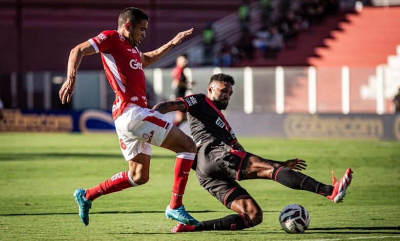 Vila Nova, Vila Nova x Atlético-GO, Vila Nova e Atlético Goianiense, Atlético-GO, Vila Nova vence o Atlético-GO