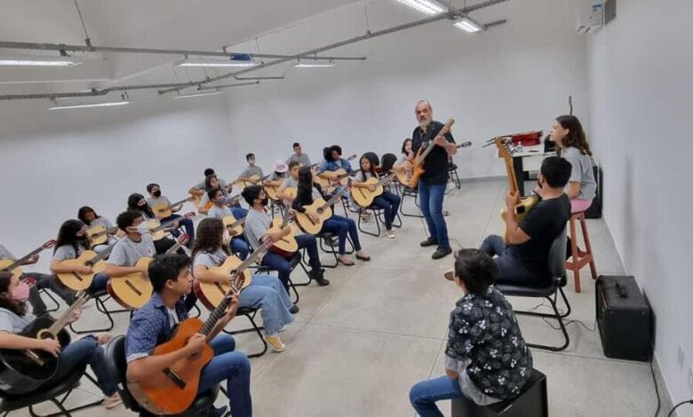 cursos gratuitos teatro violão Goiás, cursos de teatro e violão, vagas gratuitas em cursos de teatro e violão, cursos gratuitos de teatro e violão, cursos gratuitos de teatro e violão Goiás, vagas gratuitas em cursos de teatro e violão Goiás