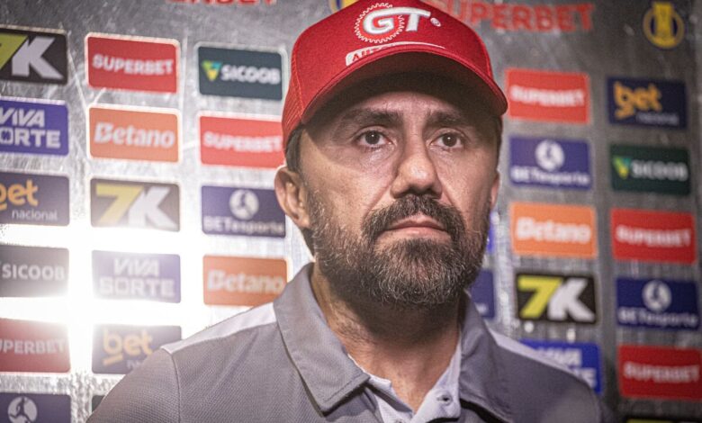 Luizinho Lopes, demissão Luizinho Lopes, Vila Nova, Vila Nova demissão Luizinho Lopes, Vila Nova demite Luizinho Lopes