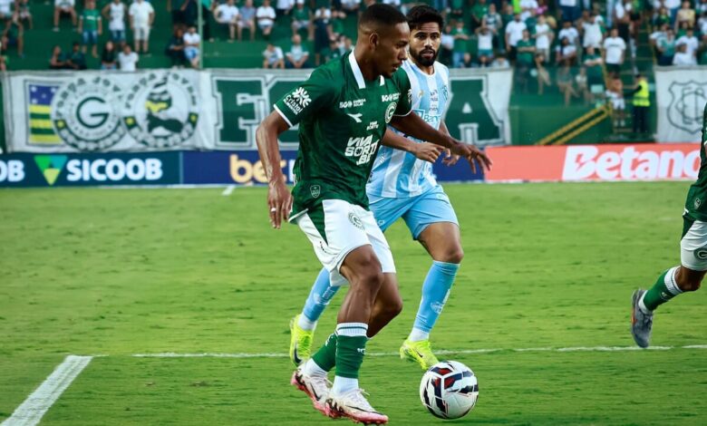 Goiás vence o Paysandu, Goiás x Paysandu, Goiás Paysandu Série B, Goiás, Paysandu