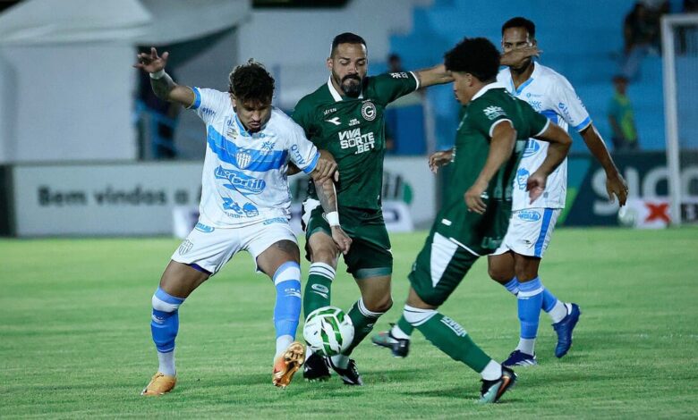 Goiás empata Crac, Goiás, Crac, Crac x Goiás, Crac Goiás