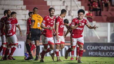 Vila Nova vence a Aparecidense, Vila Nova, Aparecidense, Vila Nova x Aparecidense, Vila Nova Aparecidense