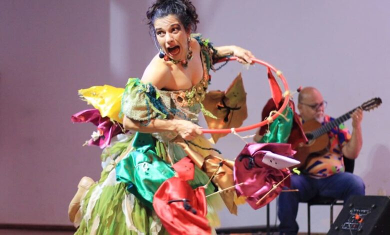 Espetáculo Maria Grampinho, Maria Grampinho Goiânia, Débora di Sá, Débora di Sá Maria Grampinho Goiânia, espetáculo Maria Grampinho