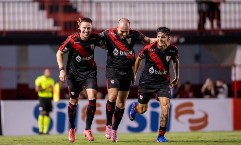 Atlético-GO, Atlético-GO x Cuiabá, Atlético-GO vence o Cuiabá, Atlético GO x Cuiabá, Atlético Goianiense