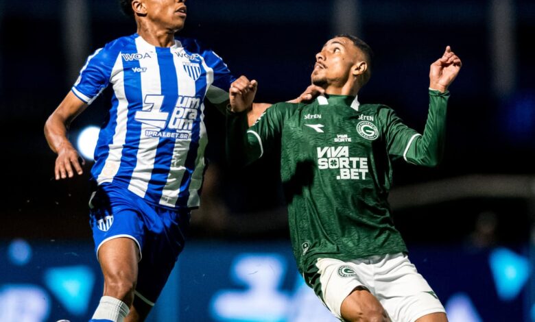 Goiás vence o Avaí, Avaí x Goiás, Goiás, Avaí, Goiás Avaí Série B
