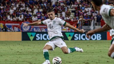 Goiás é goleado de virada pelo Fortaleza, Goiás e Fortaleza, Fortaleza x Goiás, Fortaleza, Fortaleza Goiás Série B