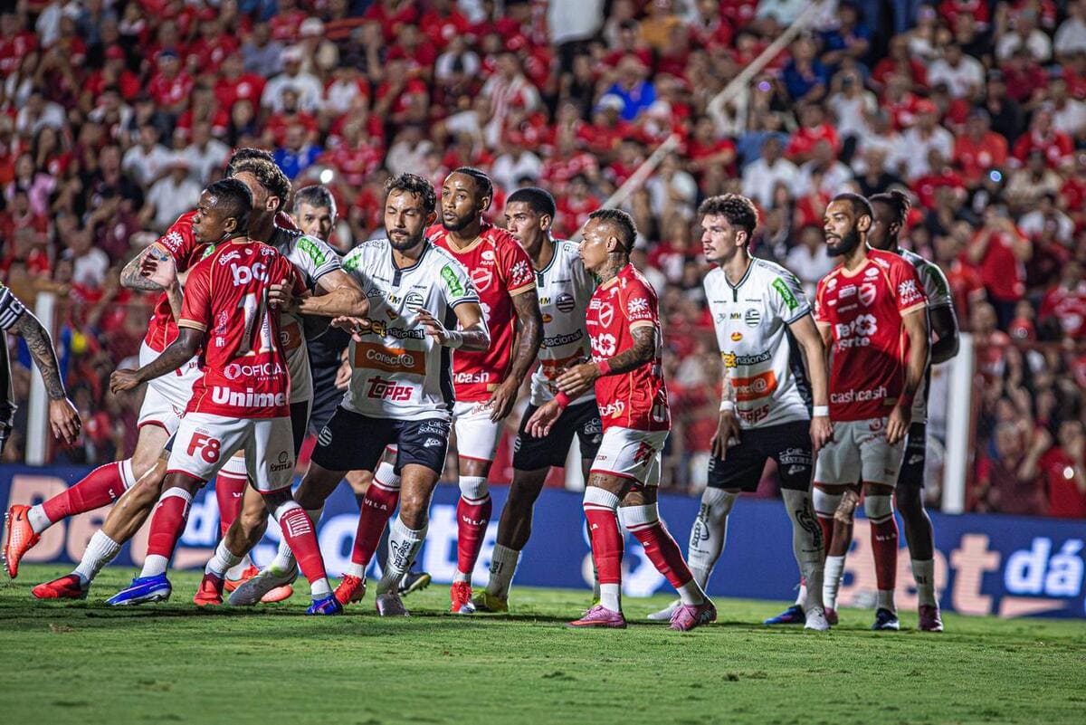 Com um a mais, Vila Nova cede empate ao Athletic e perde chance de ...