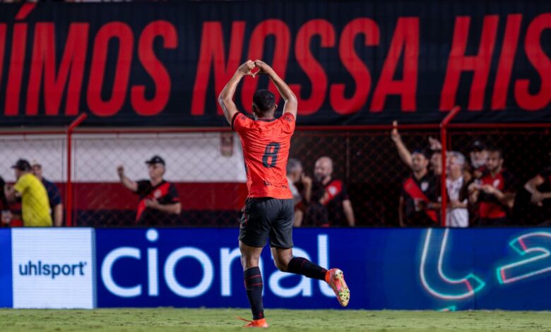 atlético go x fortaleza, atlético go, fortaleza, Atlético-GO vence o Fortaleza, Atlético Goianiense