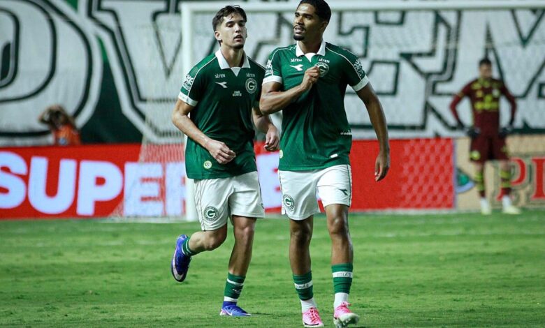 Goiás vence o São Bernardo, Goiás x São Bernardo, Goiás, São Bernardo, Goiás São Bernardo Série B