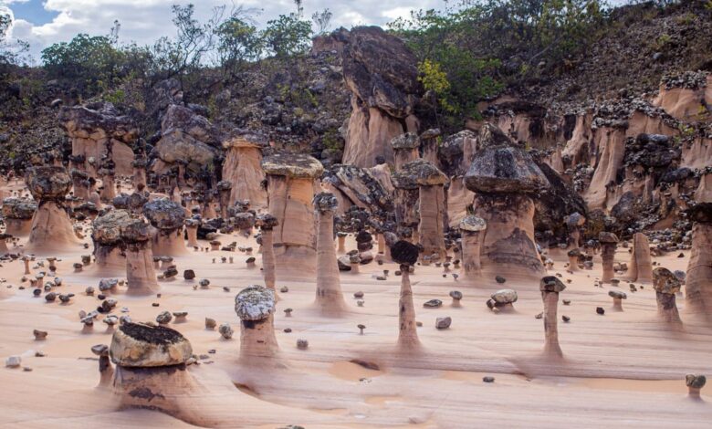 Chaminés de Fada, Chaminés de Fada Goiás, Chaminés de Fada Campos Belos, visitação Chaminés de Fada Goiás, o que são as Chaminés de Fada