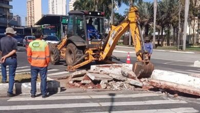 muretas Rua 83 Praça Cívica, Rua 83, Praça Cívica, retirada muretas Praça Cívica, Praça Cívica