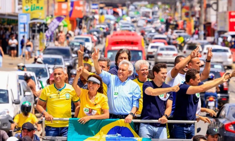 carreata flavio bolsonaro daniel vilela, carreata flavio bolsonaro daniel vilela Goiás, carreata flavio bolsonaro daniel vilela Caiado Aparecida, carreata flavio bolsonaro daniel vilela Caiado Anápolis, daniel vilela caiado flavio bolsonaro