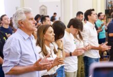 Daniel Vilela, Daniel Vilela e Ronaldo Caiado, Ronaldo Caiado, Daniel Vilela Ronaldo Caiado missa, missa Catedral Metropolitana de Goiânia Daniel Vilela Ronaldo Caiado
