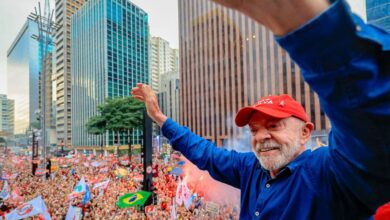 Lula reeleito, Lula vence Flávio Bolsonaro, quem ganhou a eleição, resultados das eleições, Lula é reeleito